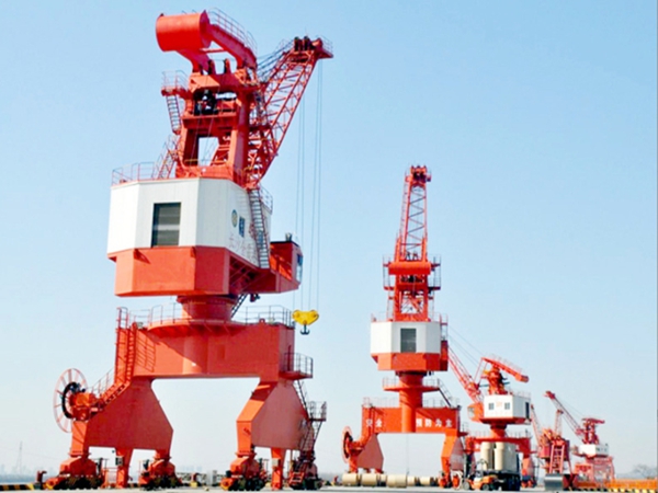 門(mén)座式起重機(jī)