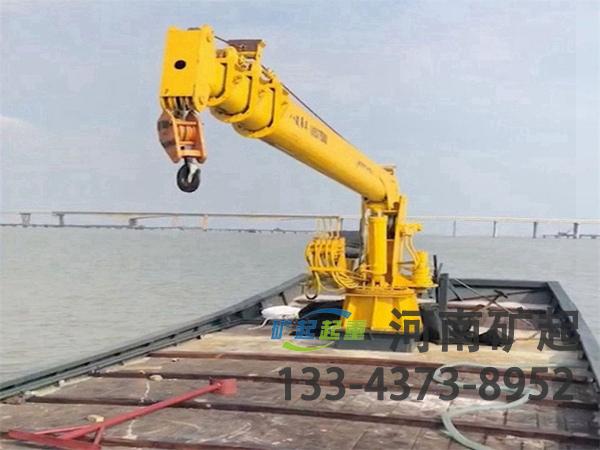 江蘇泰州船用甲板起重機(jī)公司船用甲板起重機(jī)易于安裝與維護(hù)