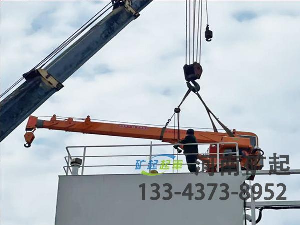 湖北武漢船用甲板起重機(jī)公司船用甲板起重機(jī)適應(yīng)性強(qiáng)
